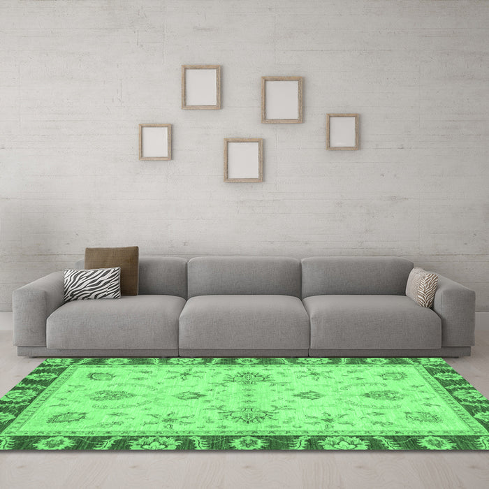 Machine Washable Abstract Emerald Green Modern Area Rugs in a Living Room,, wshabs3999emgrn
