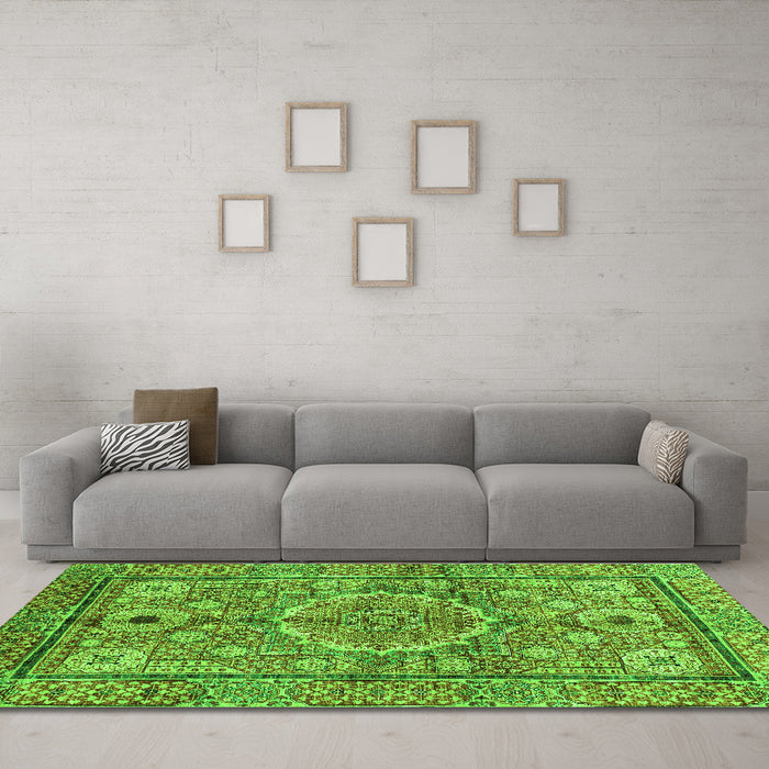 Machine Washable Abstract Green Modern Area Rugs in a Living Room,, wshabs4004grn