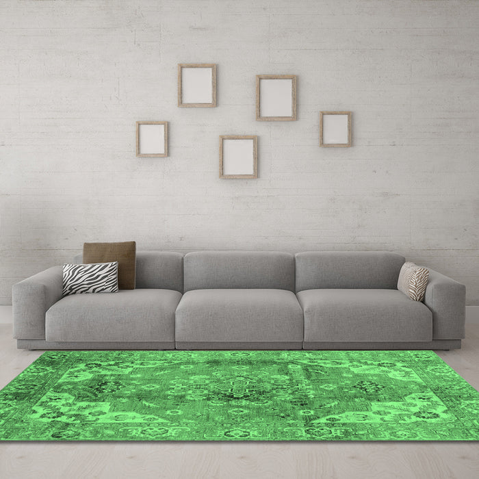 Machine Washable Abstract Emerald Green Modern Area Rugs in a Living Room,, wshabs4006emgrn