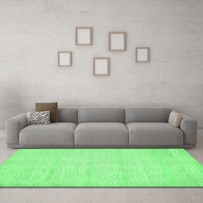 Machine Washable Solid Emerald Green Modern Area Rugs in a Living Room,, wshabs400emgrn