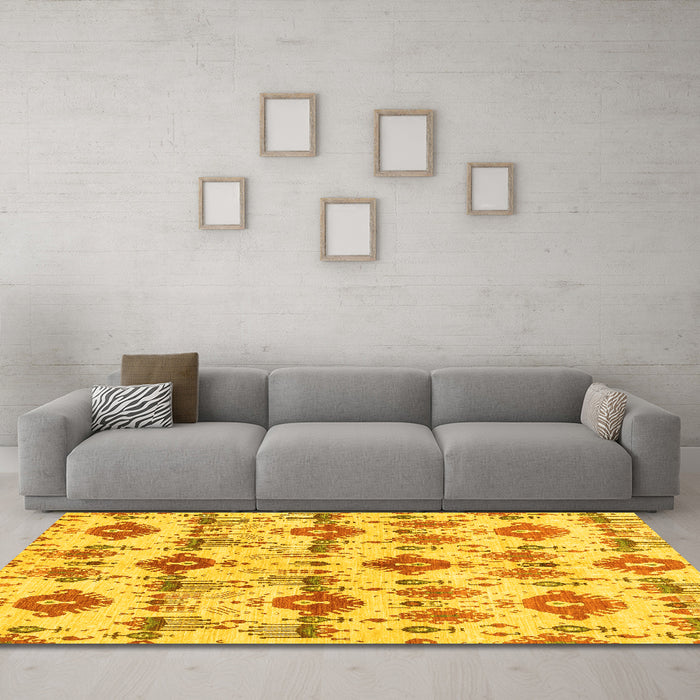 Machine Washable Abstract Yellow Modern Rug in a Living Room, wshabs4027yw