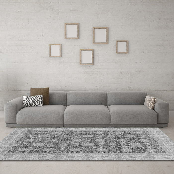 Machine Washable Oriental Gray Modern Rug in a Living Room,, wshabs4032gry