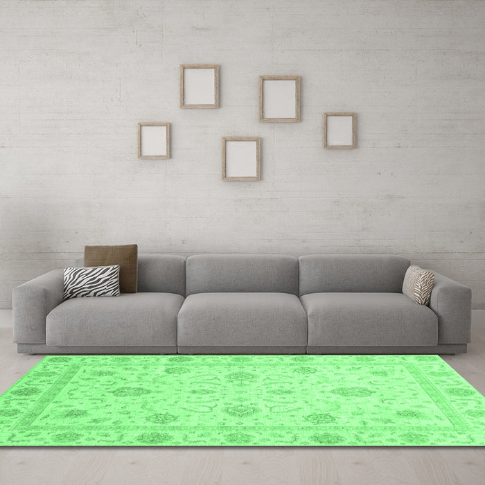 Machine Washable Oriental Emerald Green Modern Area Rugs in a Living Room,, wshabs4042emgrn