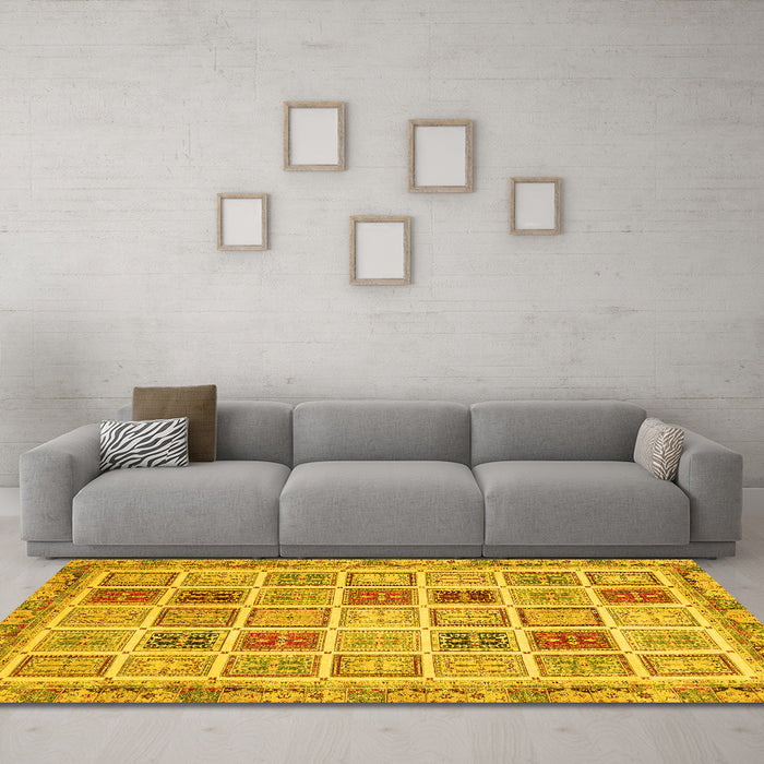 Machine Washable Oriental Yellow Modern Rug in a Living Room, wshabs4047yw