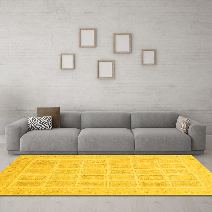 Machine Washable Abstract Yellow Modern Rug in a Living Room, wshabs4059yw