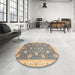 Round Machine Washable Abstract Yellow Rug in a Office, wshabs4064