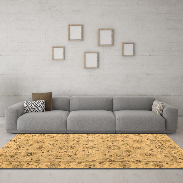 Machine Washable Abstract Brown Modern Rug in a Living Room,, wshabs4075brn
