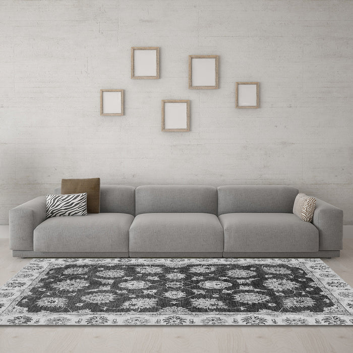 Machine Washable Oriental Gray Traditional Rug in a Living Room,, wshabs4081gry