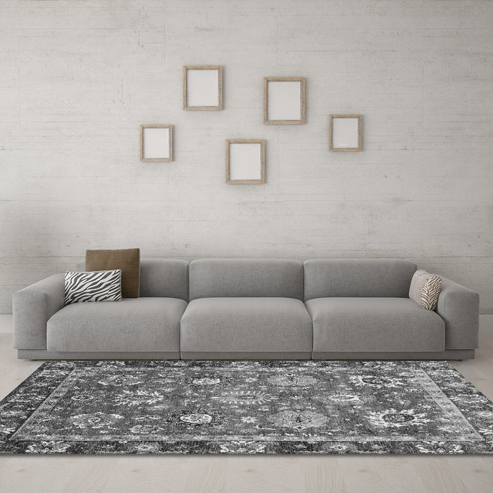 Machine Washable Oriental Gray Traditional Rug in a Living Room,, wshabs4087gry