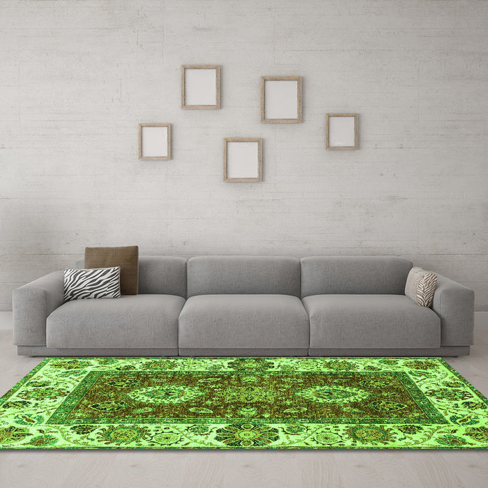 Machine Washable Abstract Green Modern Area Rugs in a Living Room,, wshabs4096grn