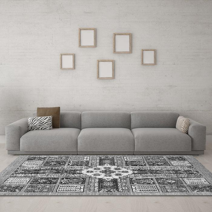 Machine Washable Abstract Gray Modern Rug in a Living Room,, wshabs409gry