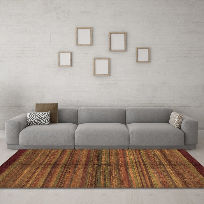 Machine Washable Abstract Brown Modern Rug in a Living Room,, wshabs4113brn
