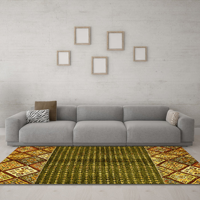 Machine Washable Abstract Yellow Modern Rug in a Living Room, wshabs411yw