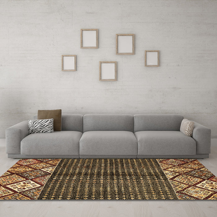 Machine Washable Abstract Brown Modern Rug in a Living Room,, wshabs411brn