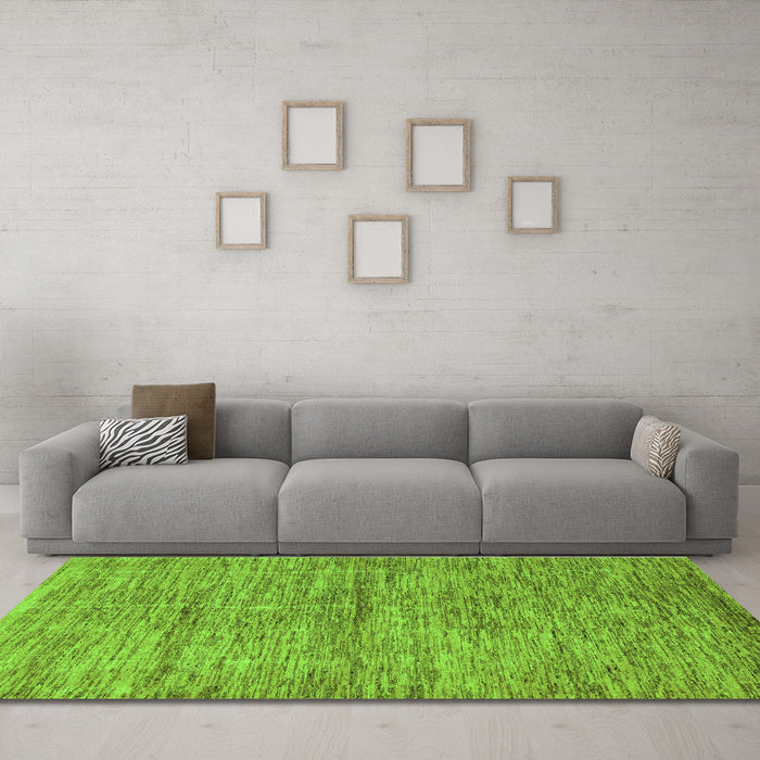Machine Washable Abstract Green Modern Area Rugs in a Living Room,, wshabs4125grn