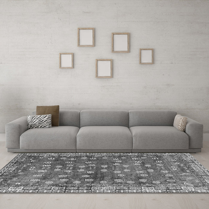 Machine Washable Oriental Gray Traditional Rug in a Living Room,, wshabs4129gry