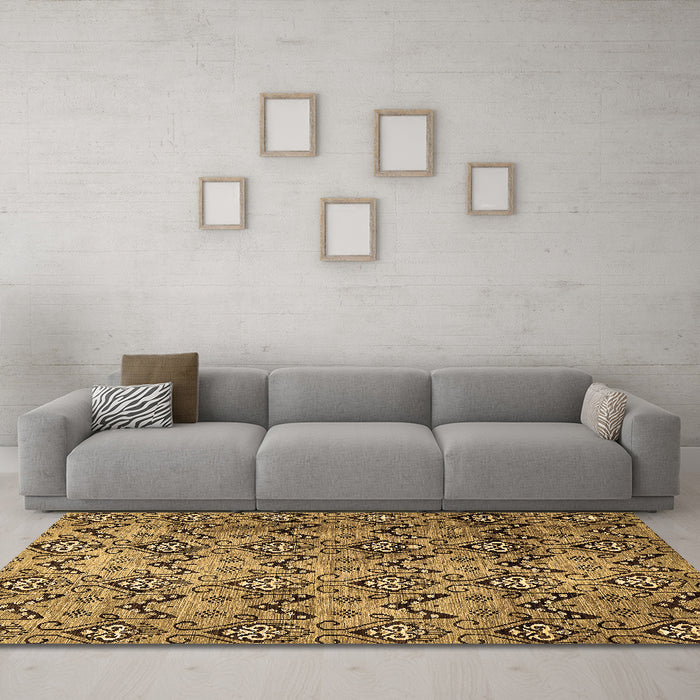 Machine Washable Abstract Brown Modern Rug in a Living Room,, wshabs412brn