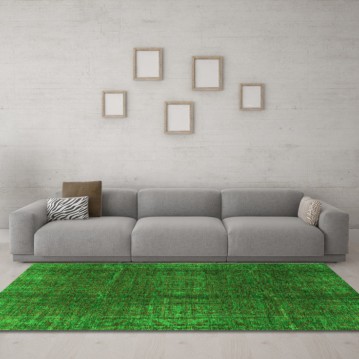 Machine Washable Oriental Green Modern Area Rugs in a Living Room,, wshabs4134grn