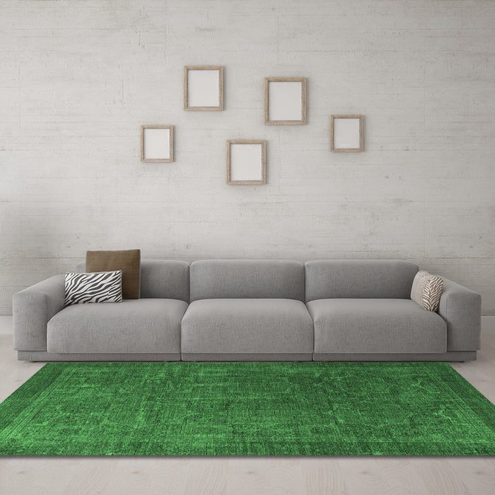 Machine Washable Oriental Emerald Green Modern Area Rugs in a Living Room,, wshabs4137emgrn