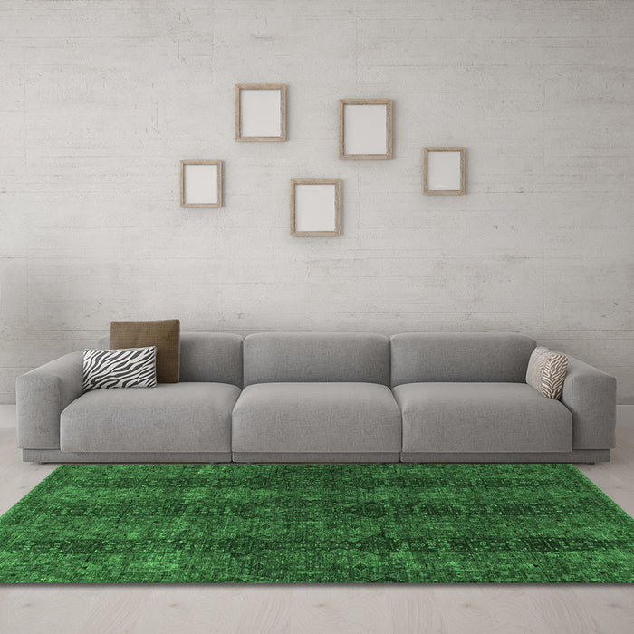Machine Washable Oriental Emerald Green Modern Area Rugs in a Living Room,, wshabs4138emgrn