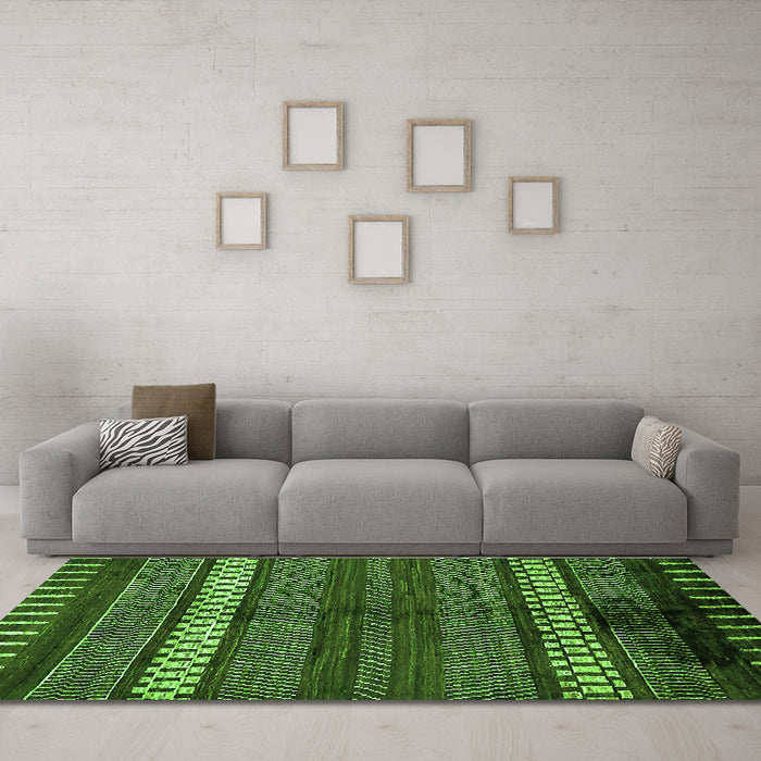Machine Washable Abstract Green Modern Area Rugs in a Living Room,, wshabs413grn