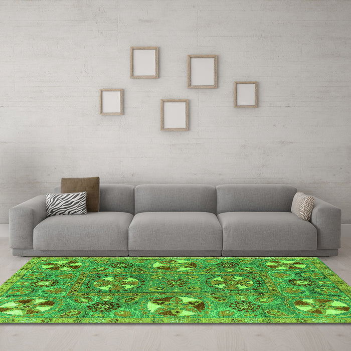 Machine Washable Abstract Green Modern Area Rugs in a Living Room,, wshabs4151grn