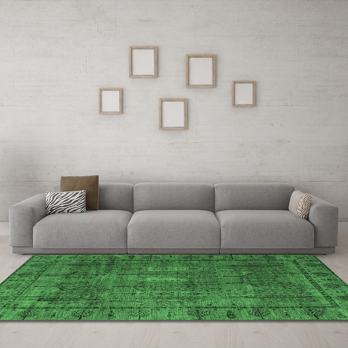 Machine Washable Abstract Emerald Green Modern Area Rugs in a Living Room,, wshabs4152emgrn