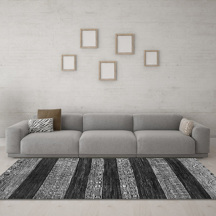 Machine Washable Abstract Gray Modern Rug in a Living Room,, wshabs415gry
