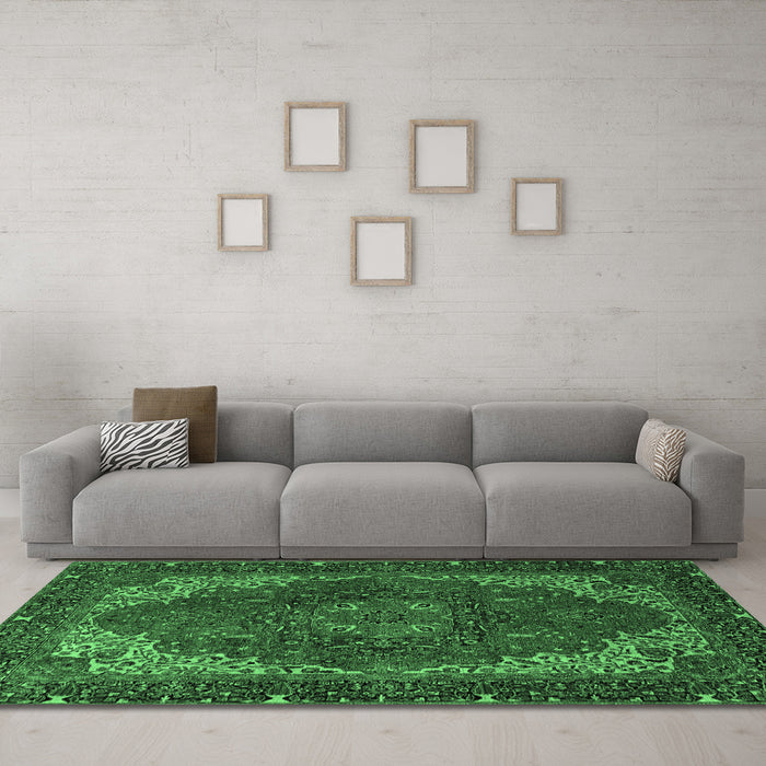 Machine Washable Persian Emerald Green Traditional Area Rugs in a Living Room,, wshabs4164emgrn