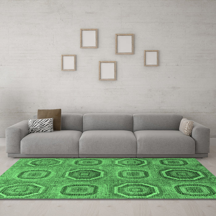 Machine Washable Abstract Emerald Green Modern Area Rugs in a Living Room,, wshabs4167emgrn