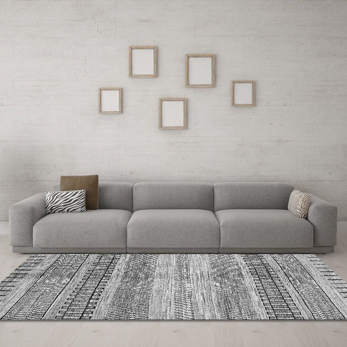 Machine Washable Abstract Gray Modern Rug in a Living Room,, wshabs416gry