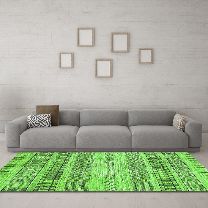 Machine Washable Abstract Green Modern Area Rugs in a Living Room,, wshabs416grn