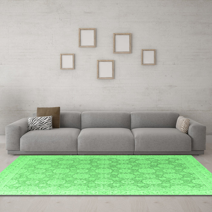 Machine Washable Abstract Emerald Green Modern Area Rugs in a Living Room,, wshabs4174emgrn