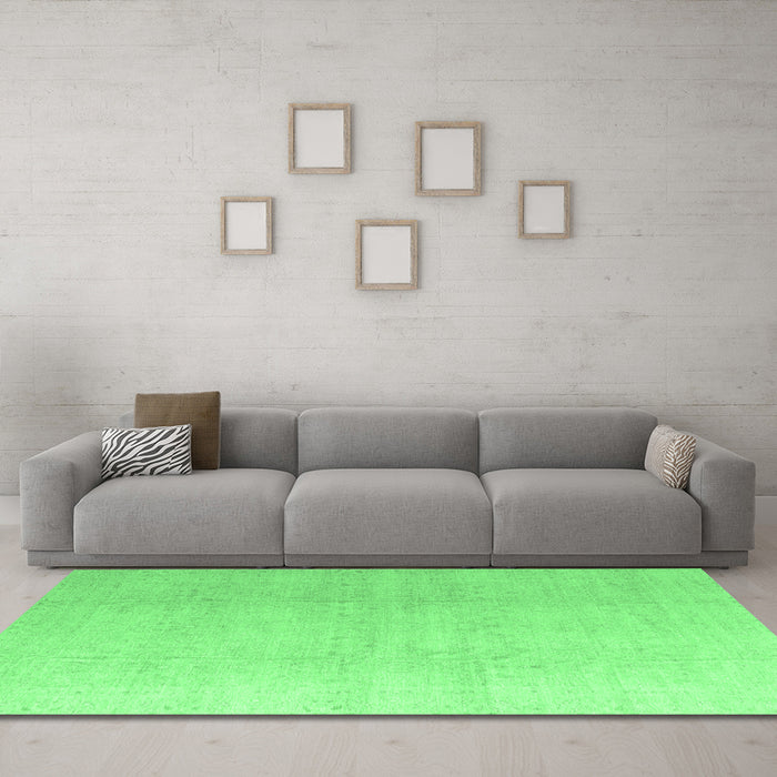 Machine Washable Abstract Emerald Green Modern Area Rugs in a Living Room,, wshabs4176emgrn