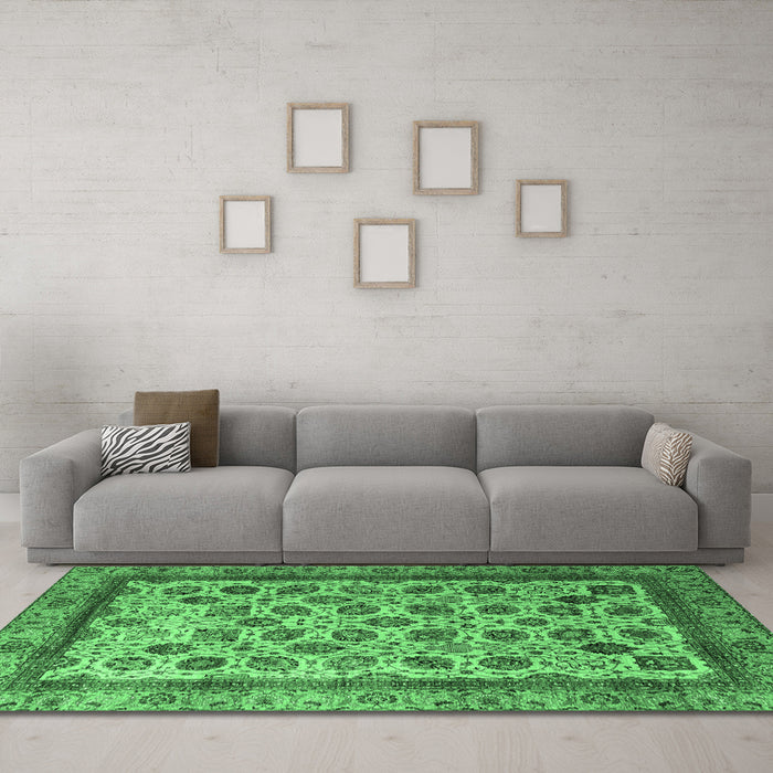 Machine Washable Abstract Emerald Green Modern Area Rugs in a Living Room,, wshabs4177emgrn