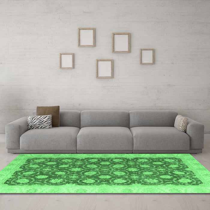 Machine Washable Oriental Emerald Green Modern Area Rugs in a Living Room,, wshabs4190emgrn