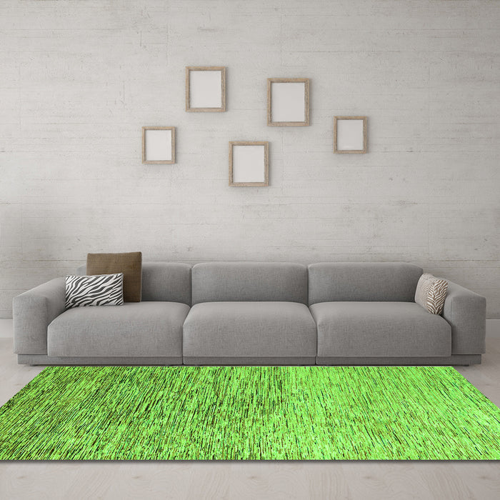 Machine Washable Oriental Green Modern Area Rugs in a Living Room,, wshabs4210grn
