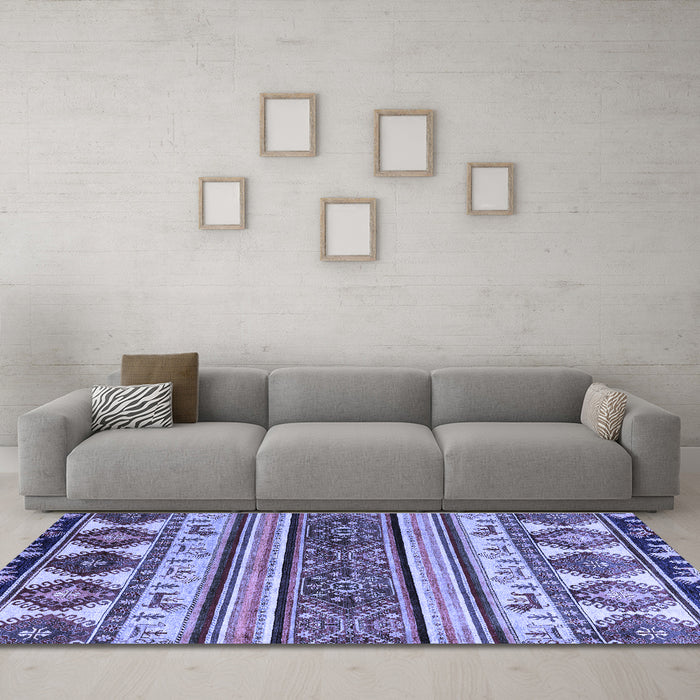 Machine Washable Oriental Blue Modern Rug in a Living Room, wshabs4213blu