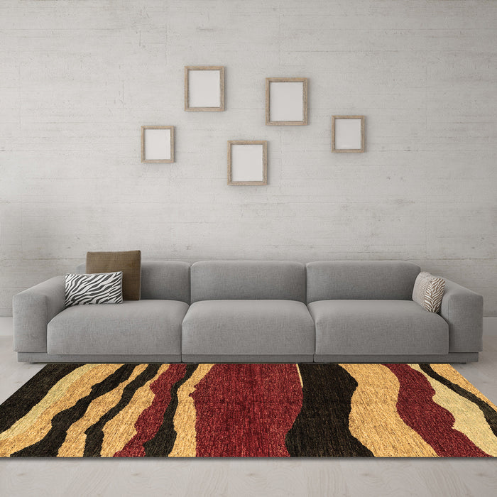 Machine Washable Abstract Brown Modern Rug in a Living Room,, wshabs4221brn