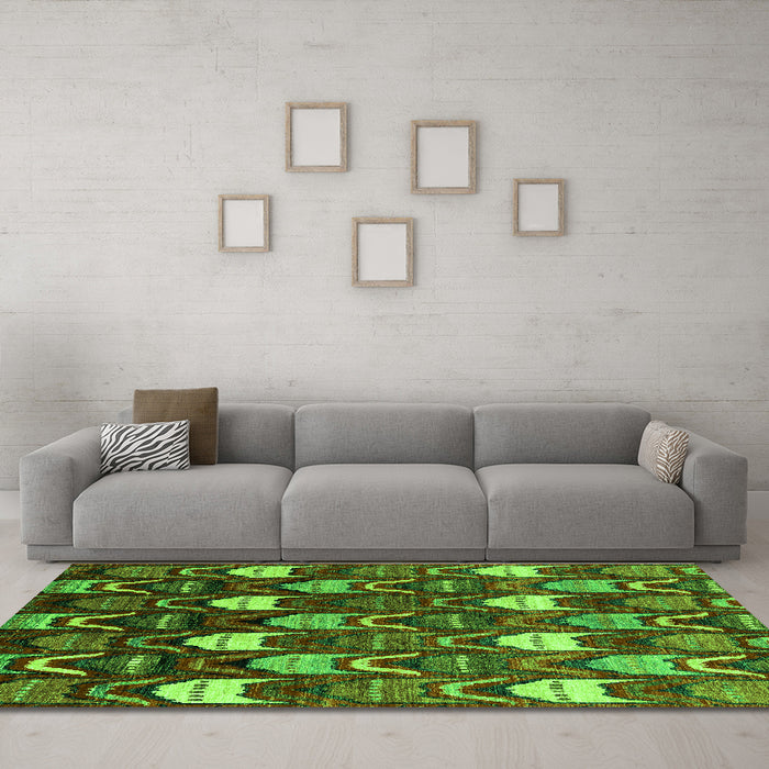 Machine Washable Abstract Green Modern Area Rugs in a Living Room,, wshabs4226grn