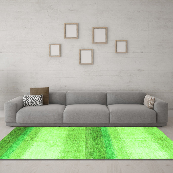 Machine Washable Solid Green Modern Area Rugs in a Living Room,, wshabs4228grn