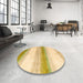 Round Machine Washable Abstract Gold Rug in a Office, wshabs4228