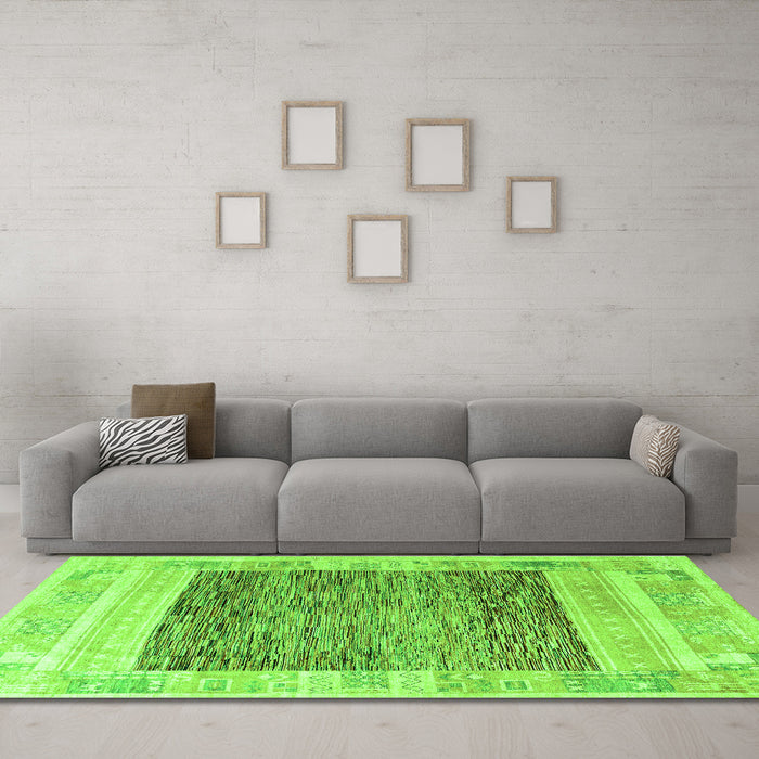 Machine Washable Abstract Green Modern Area Rugs in a Living Room,, wshabs4232grn