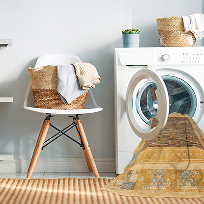 Machine Washable Abstract Chocolate Brown Rug in a Washing Machine, wshabs4232