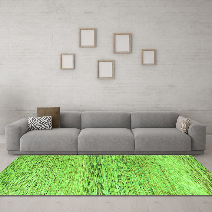 Machine Washable Abstract Green Modern Area Rugs in a Living Room,, wshabs4234grn