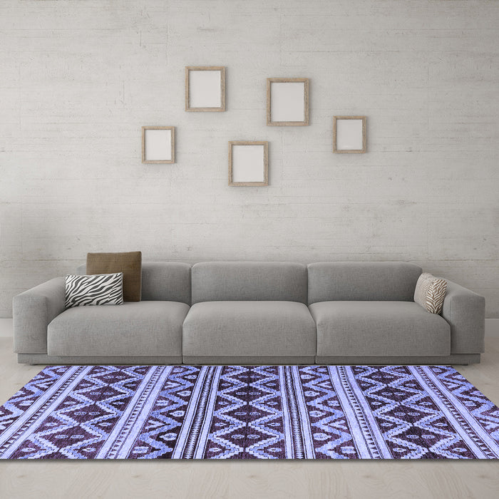 Machine Washable Oriental Blue Modern Rug in a Living Room, wshabs4239blu