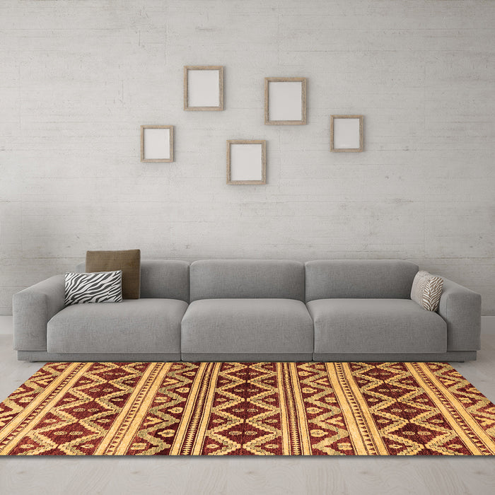 Machine Washable Oriental Brown Modern Rug in a Living Room,, wshabs4239brn