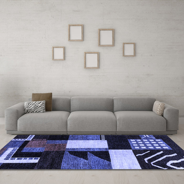 Machine Washable Oriental Blue Modern Rug in a Living Room, wshabs4243blu