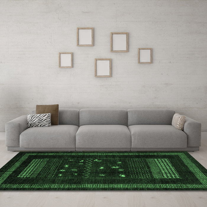 Machine Washable Oriental Emerald Green Modern Area Rugs in a Living Room,, wshabs4244emgrn
