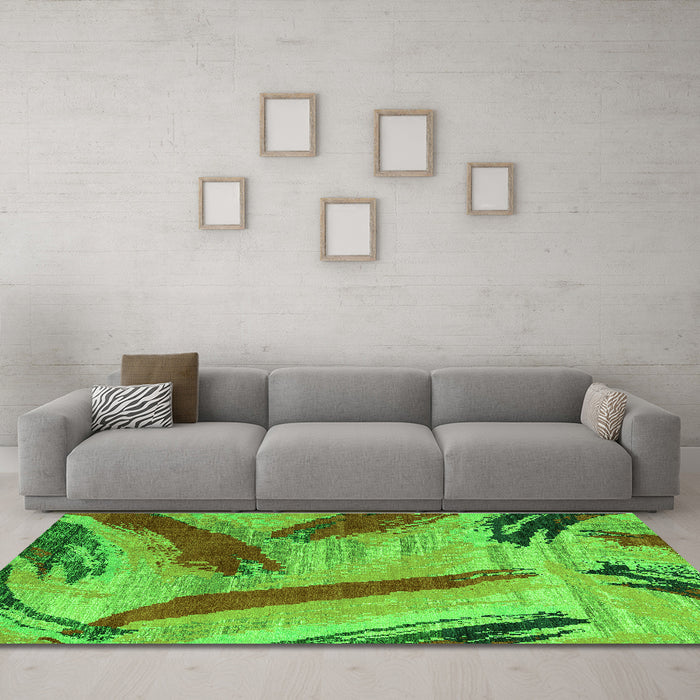 Machine Washable Oriental Green Modern Area Rugs in a Living Room,, wshabs4250grn